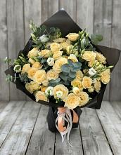 Букет цветов из:  Розы и Лизиантусы #REPLACE_PRED# Тропарево