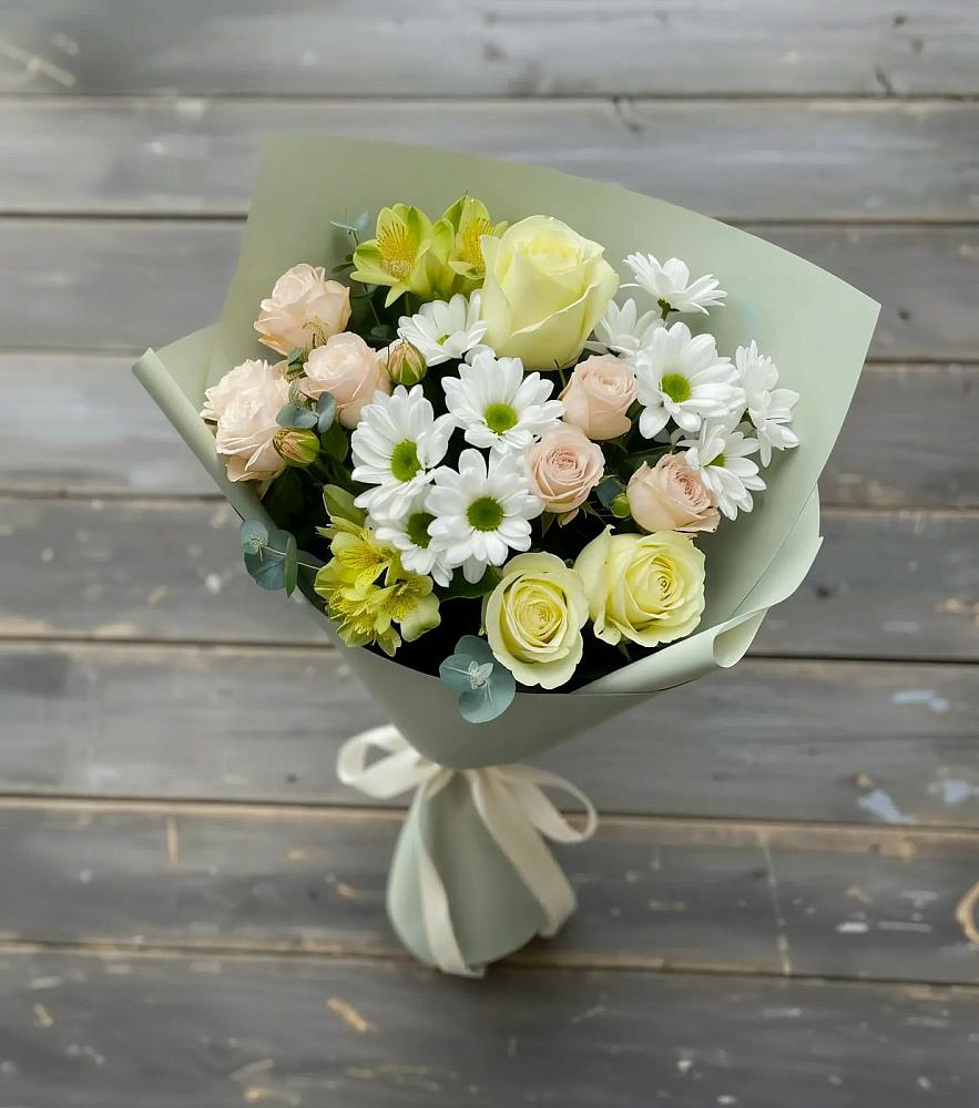 Букет цветов из: Альстромерии, Розы и Хризантемы в Тропарево