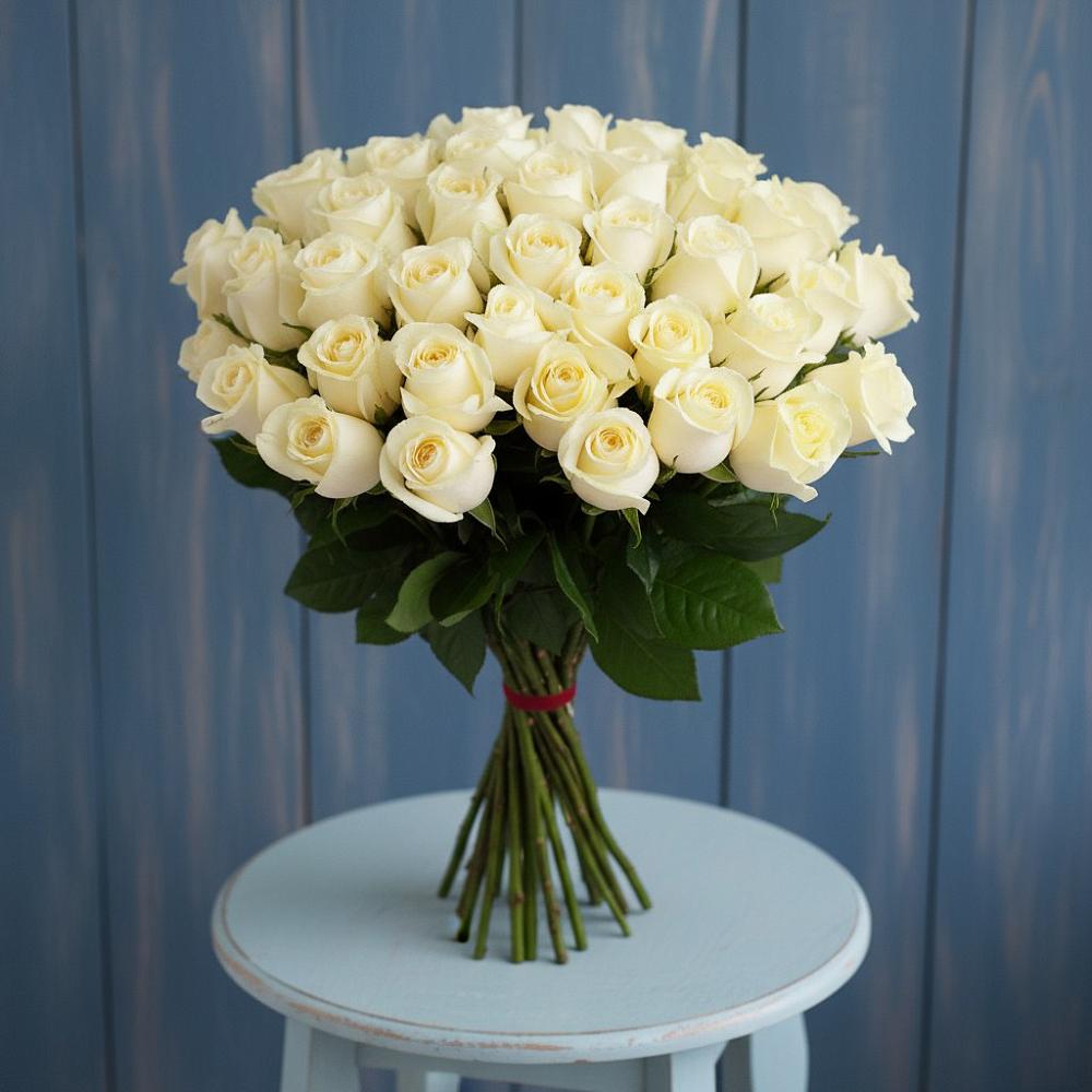 Букет 51 Белая роза Эдлесс Лав в Тропарево