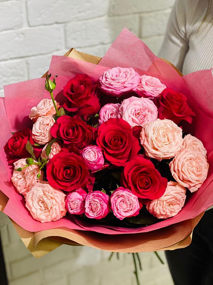 Букет цветов из: Розы в Тропарево