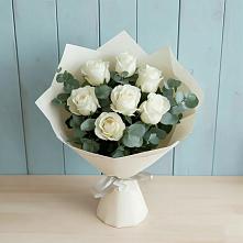 Букет Белые розы в Эвкалипте в Тропарево